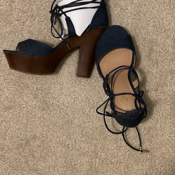 Denium wedge gladiator style - Picture 4 of 6